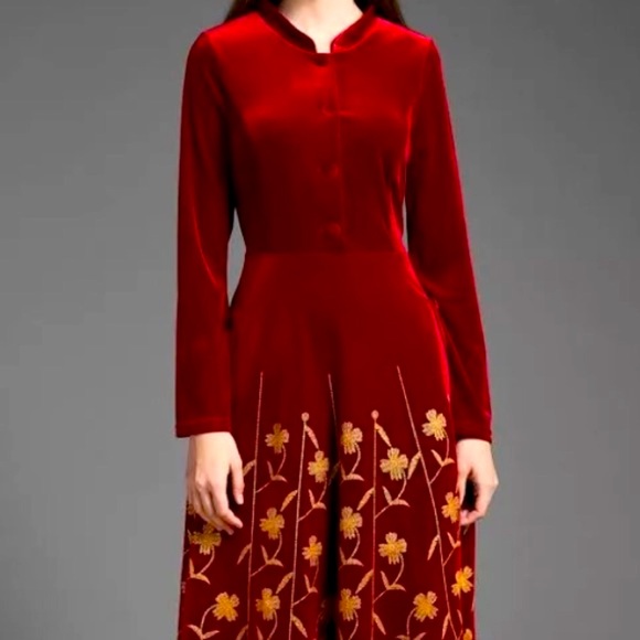 Tendency Dresses & Skirts - Velvet vintage dress